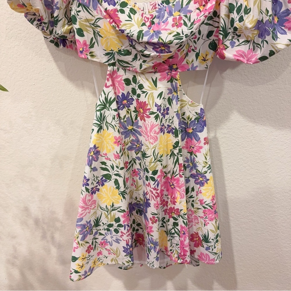 ASTR Clarita Cut Out Mini Dress in Pink Yellow Multi Floral Size Small NWT - Picture 6 of 13